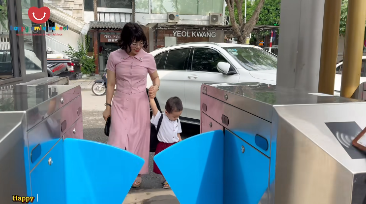 CHỌN TRƯỜNG CHO BÉ 18-24M CẦN NHỮNG TIÊU CHÍ NÀO?